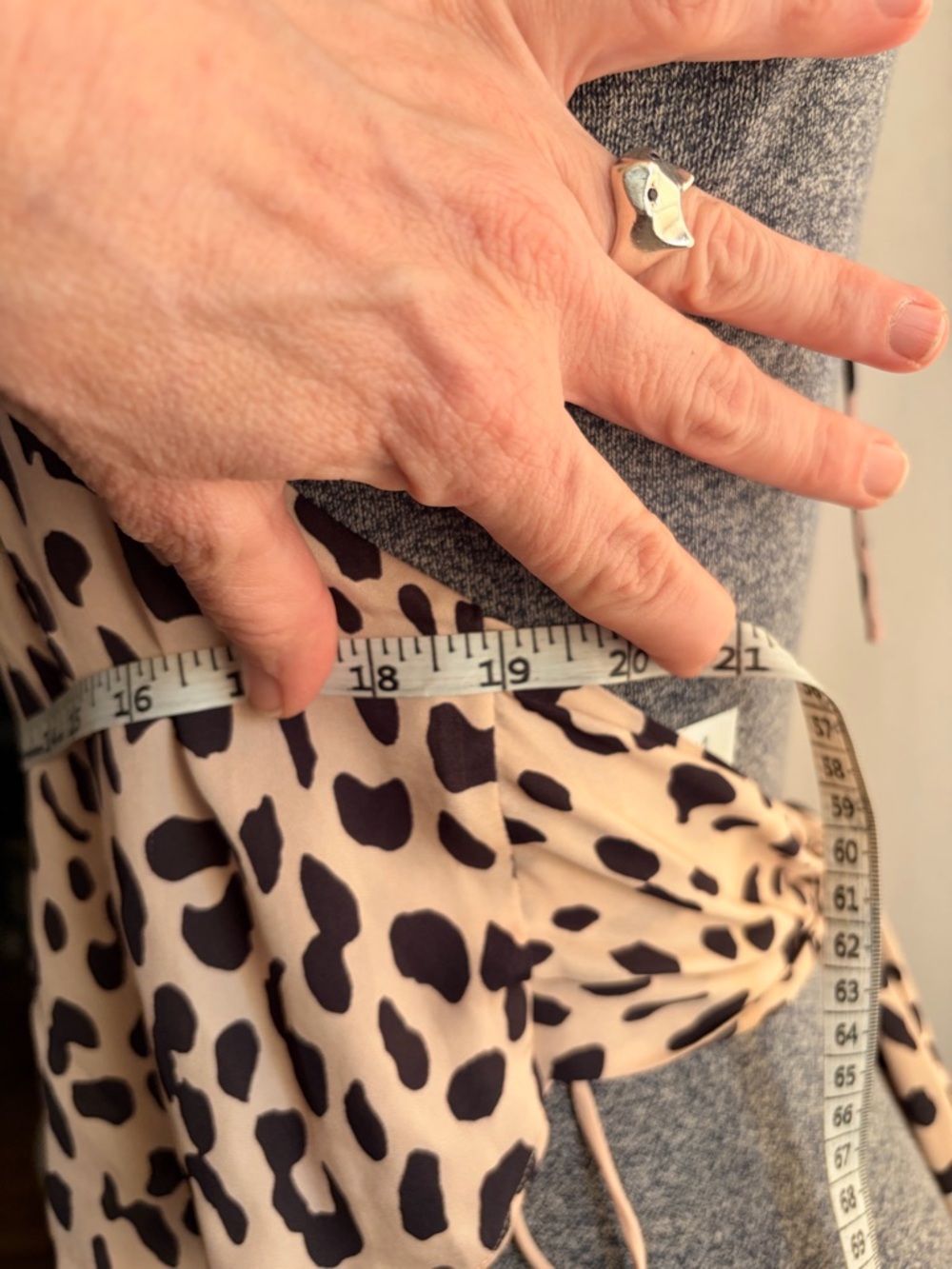 Alice + Olivia Frenchie handkerchief leopard halter top - Picture 9 of 11